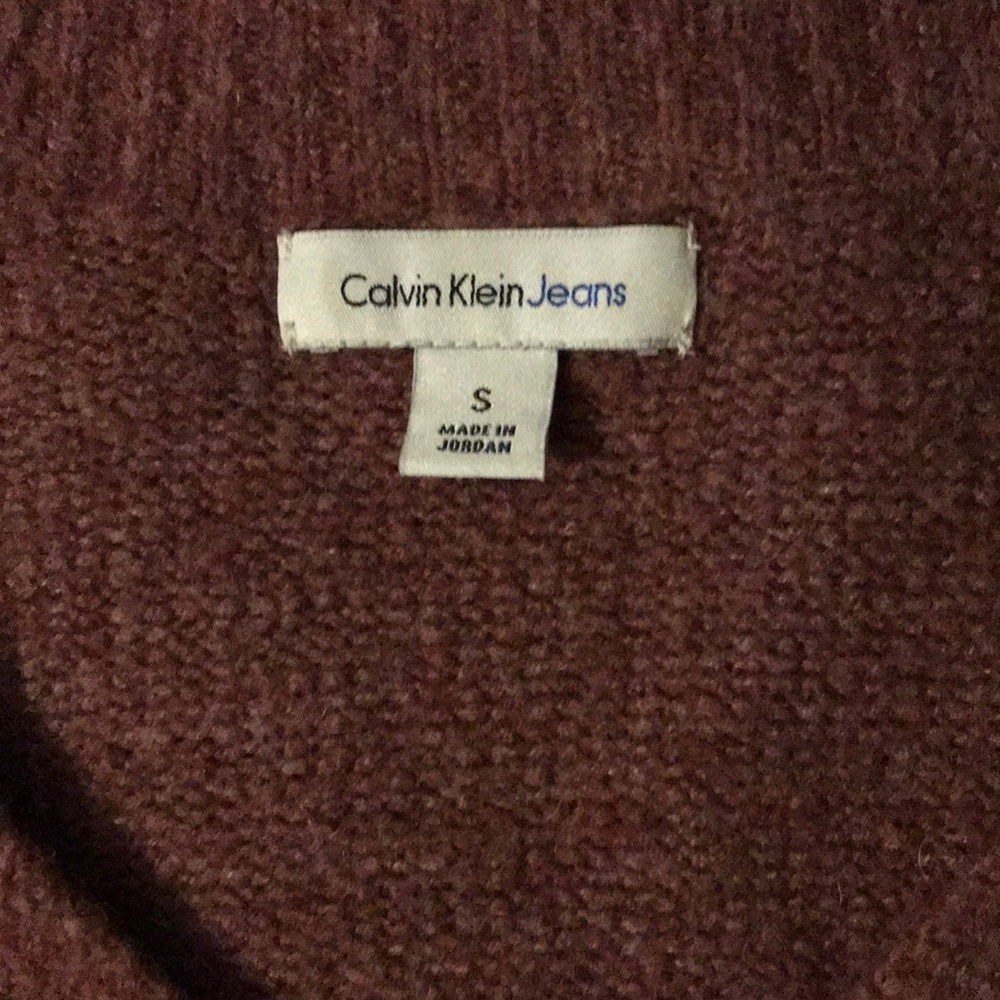 Sweater - Picture 2 of 2